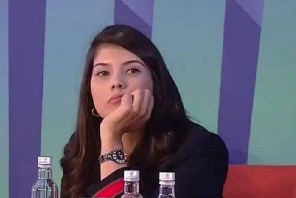 काैन है ये खूबसूरत मिस्ट्री गर्ल, जो IPL 2020 की नीलामी के दाैरान आई सुर्खियों में