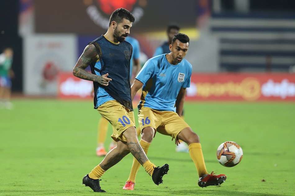 ISL-6 : टॉप-4 में पहुंचने के लिए जमशेदपुर और मुम्बई के बीच होगा कड़ा मुकाबला