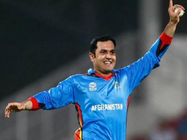 मोहम्मद नबी से मिल रही है टक्कर