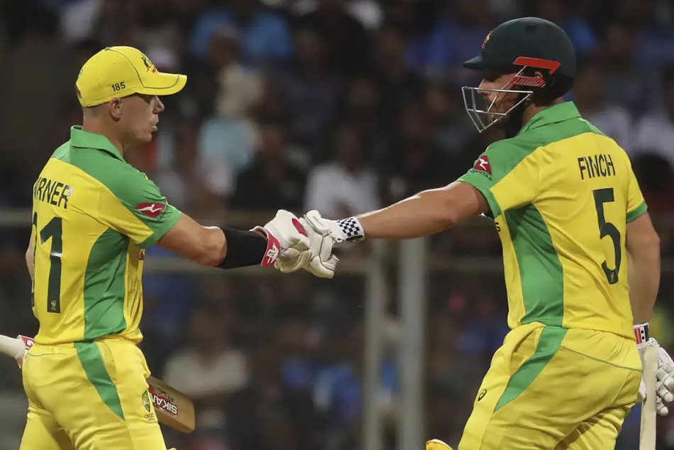 1st ODI : फिंच-वाॅर्नर पड़े भारी, ऑस्ट्रेलिया ने भारत को हराकर दर्ज की धमाकेदार जीत