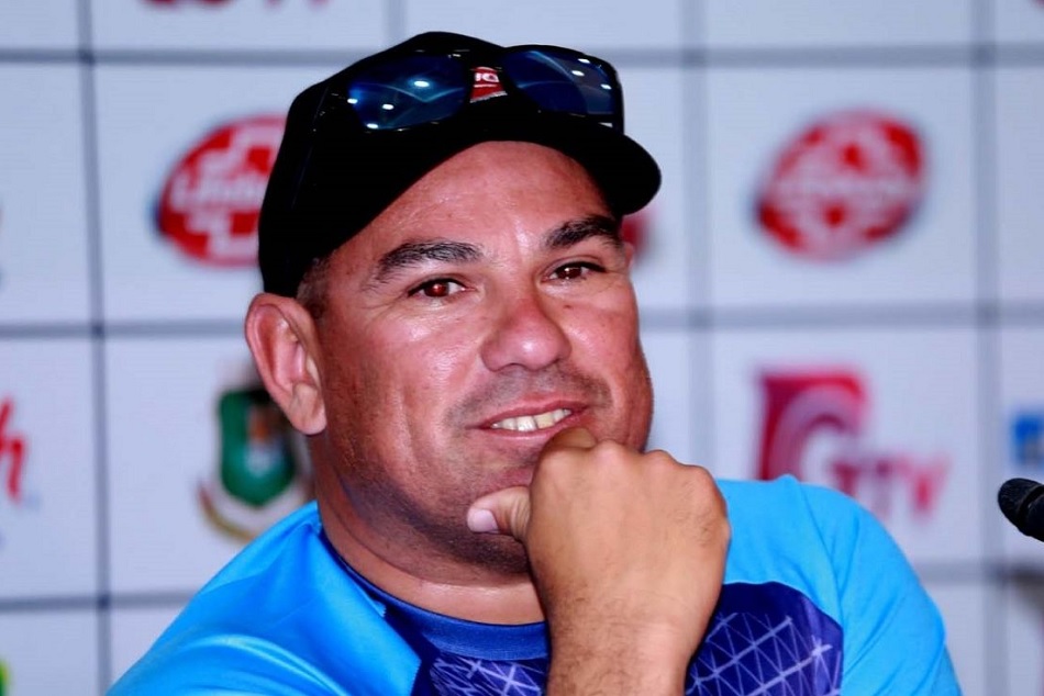 बांग्लादेश के हेड कोच को भरोसा, पाकिस्तान को उसी के घर में हराकर आएंगे