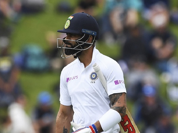 कोहली को भी बोल्ट ने बनाया शिकार