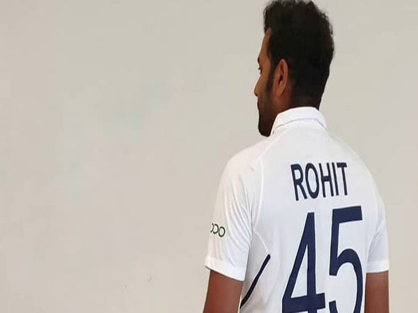 रोहित शर्मा अभी क्या कर रहे हैं