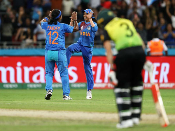 अजेय टीम के तौर पर फाइनल में पहुंचा है भारत-