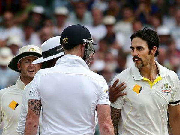 SL vs ENG: श्रीलंका दौरे पर हाथ न मिलाने की नीति को लेकर भिड़े बेन स्टोक्स और मिशेल जॉनसन