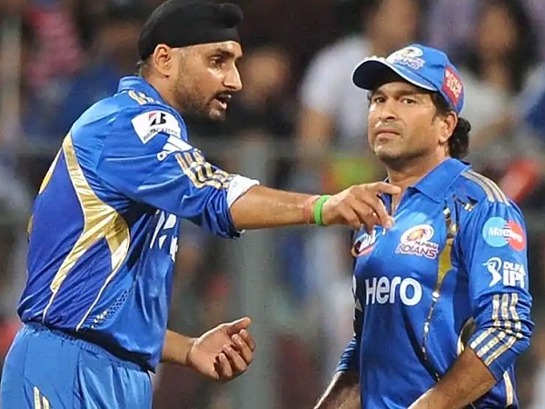 भारत के लिए चुनिंदा क्रिकेटरों ने की आर्थिक मदद