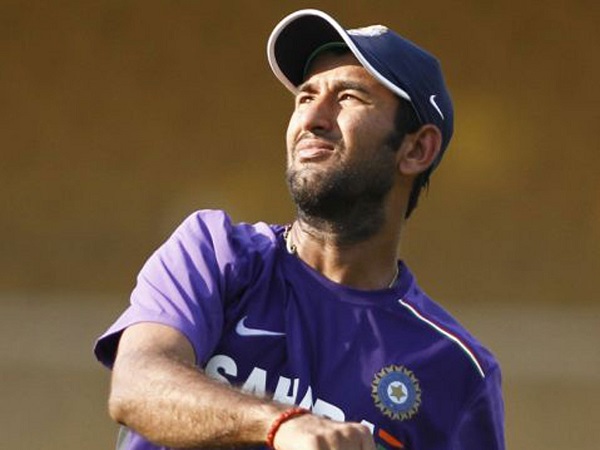 पूरे सीजन में की जबरदस्त गेंदबाजी