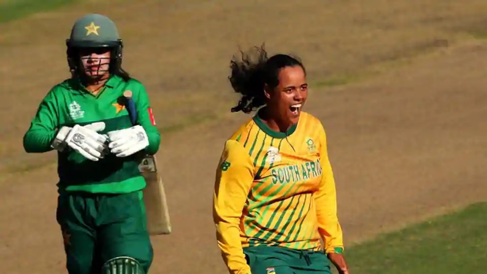 Womens T20 World Cup: पाकिस्तान को हरा सेमीफाइनल में पहुंची दक्षिण अफ्रीका