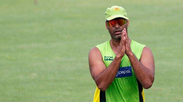 अख्तर ने कहा- यह समय है साथ होने का