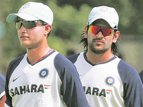 आकाश चोपड़ा ने बताया सौरव गांगुली और धोनी में से किसका जमाना बेहतर