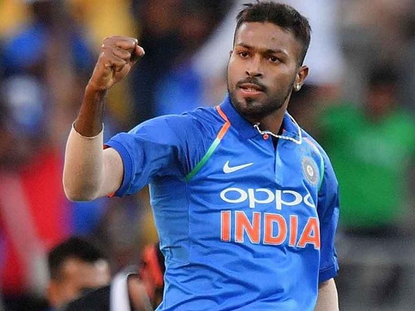 पीड़ितों की कर रहे हैं सहायता