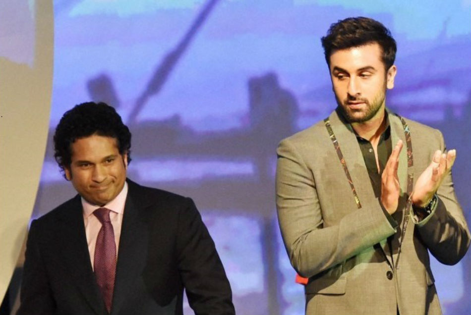 जब सचिन तेंदुलकर ने रणबीर कपूर के साथ बर्फ में खेला मैच, देखें वायरल Pics