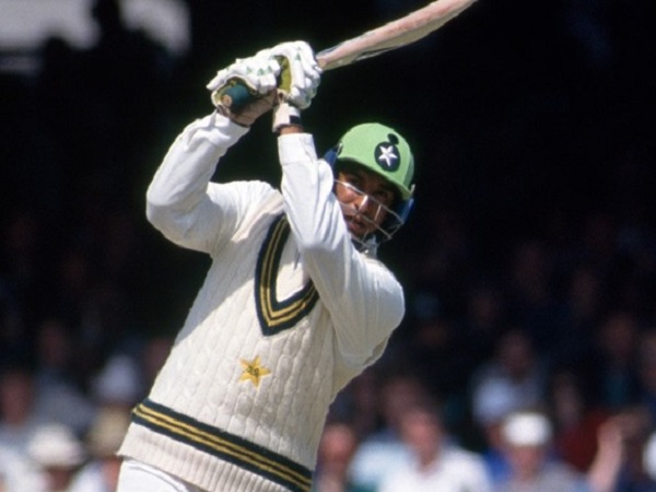 4. वसीम अकरम के 1 पारी में सर्वाधिक छक्के