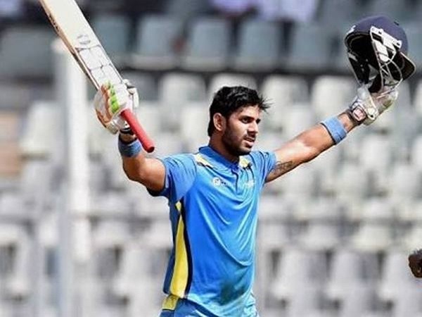 ऐसा है तिवारी का करियर