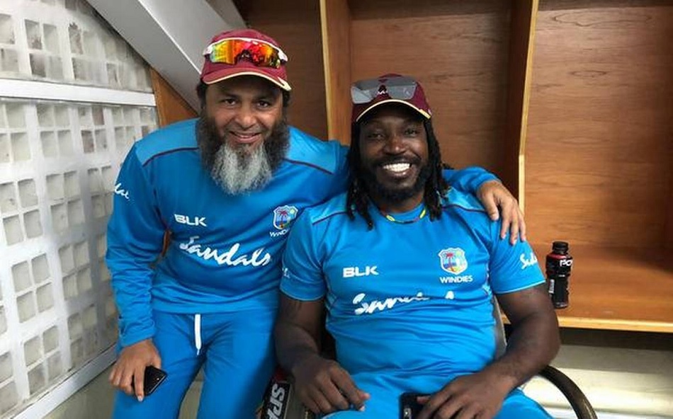 गेल, रसेल ने मुझसे कहा था, भारत नहीं चाहता पाकिस्तान WC सेमीफाइनल में जाए: मुश्ताक अहमद