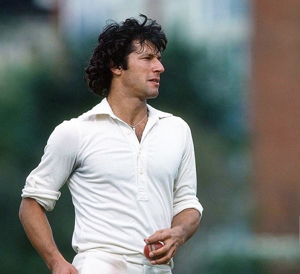 सबसे आकर्षक क्रिकेटर में एक थे इमरान-