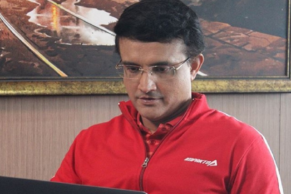 'वर्क फ्रॉम होम' करते हुए गांगुली ने कहा- यह नया चलन और नई दुनिया है