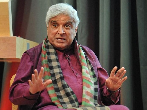 क्रिकेट जगत के बाहरी लोग भी अफरीदी पर हो रहे हैं हावी