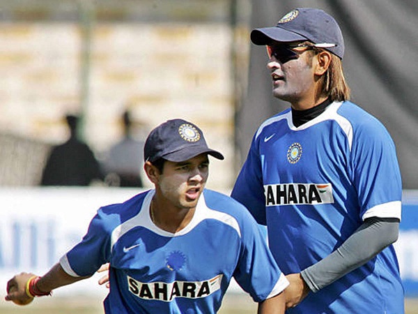 धोनी ने उठाया मिले माैकों का फायदा