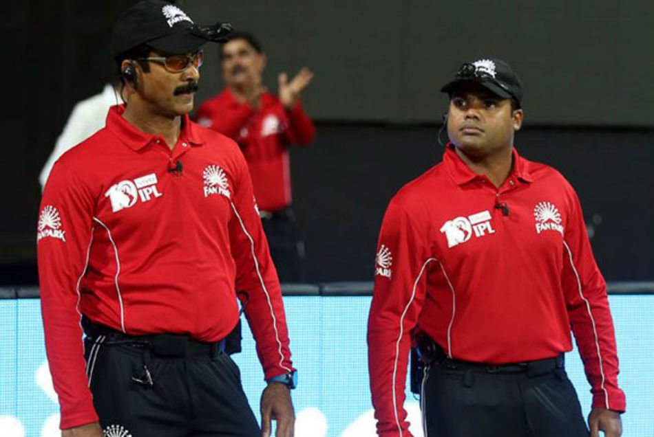 ICC के एलीट पैनल में शामिल हुए भारत के युवा अंपायर नितिन मेनन