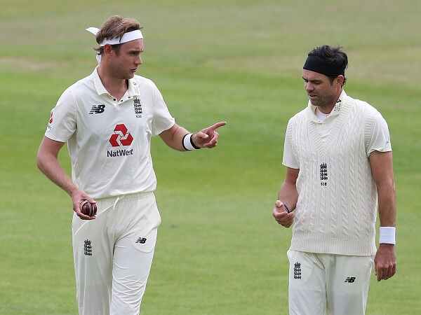 मुरलीधरन के बाद दूसरे सबसे युवा गेंदबाज-