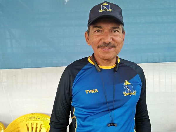 इमरान को खेलना था मुश्किल