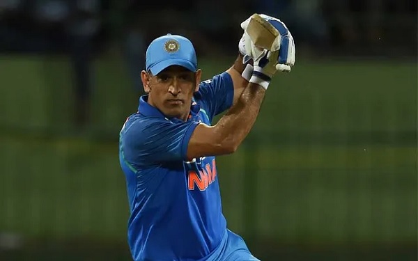 धोनी और इन्फोसिस दोनों का जन्मदिन- 7 जुलाई 1981