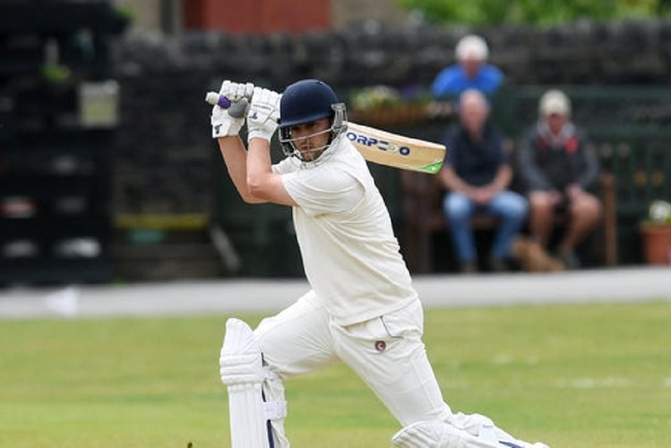 इस बल्लेबाज ने मात्र 113 गेंदों में ही ठोक दिए 316 रन, लगाए दनदनाते 34 छक्के