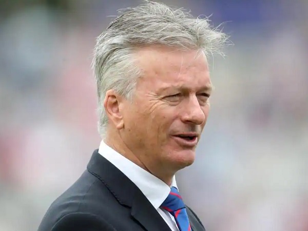 दिए इतने पैसे