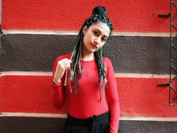 जानें क्या है डांस एकेडमी के चार्जेस