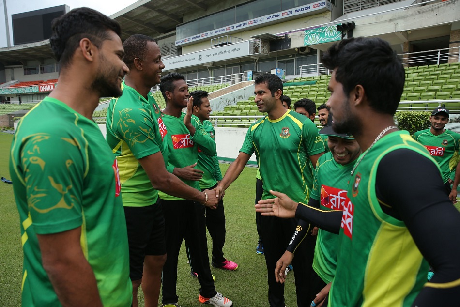 कोरोना का शिकार होने पर घर में कैद हुआ बांग्लादेशी क्रिकेटर, पिता आईसीयू में भर्ती