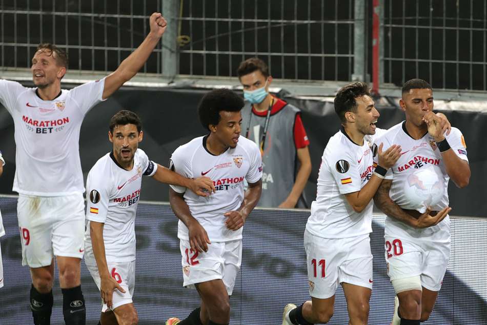 Europa League: सेविला ने इंटर को 3-2 से हराकर जीता खिताब, कार्लोस बने जीरो से हीरो