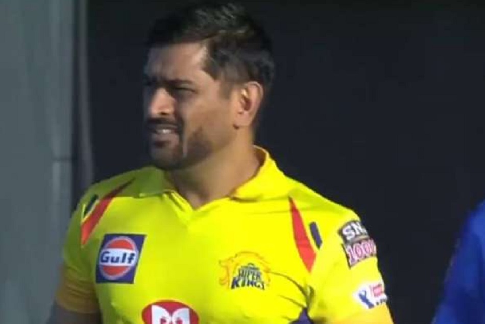 धोनी ने बताया क्यों करना चाहते हैं गेंदबाजी