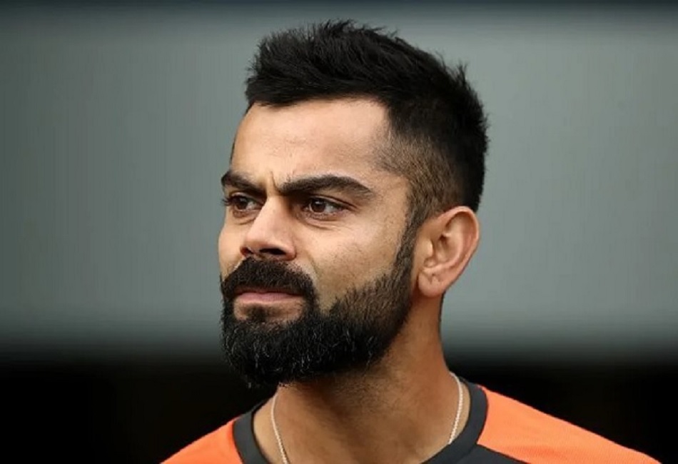 गावस्कर ने कहा- राहुल का कैच ड्रॉप करने के 'अफसोस' में कोहली ने की अंतिम 4 ओवरों में गलतियां