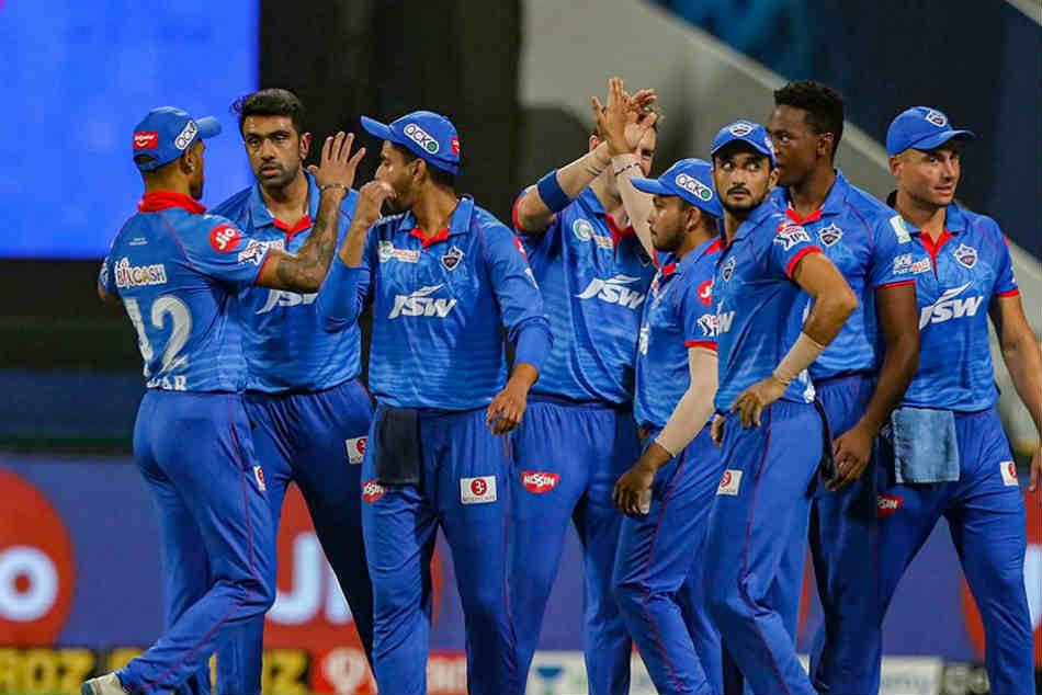 जानिए आखिर क्यों इस आईपीएल में खिलाड़ी एक से अधिक टोपी पहन रहे हैं