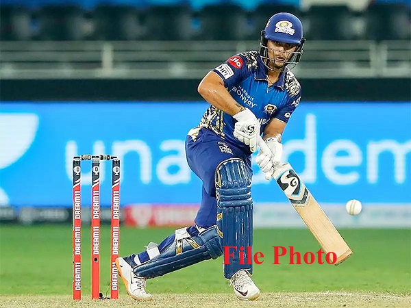 सकारात्मक रहने की कोशिश