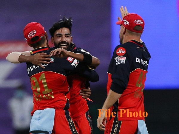 मुंबई, दिल्ली और बैंगलोर का प्लेऑफ में जाना लगभग तय है