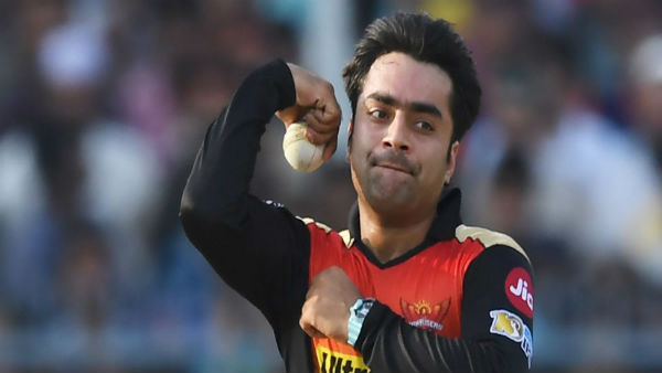 12 मैच में 17 विकेट