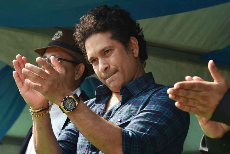 KKR के इस गेंदबाज के मुरीद हुए मास्टर ब्लास्टर सचिन तेंदुलकर