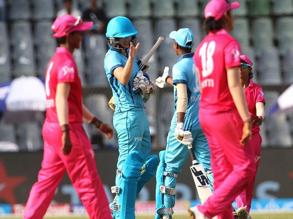 ये रही महिला आईपीएल टीमें -