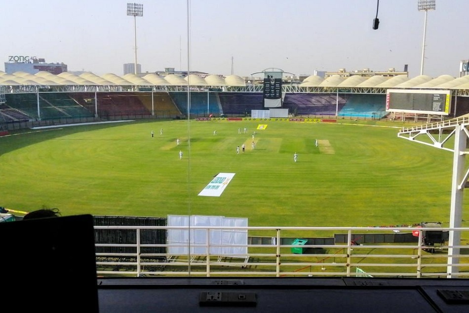 बड़ी लापरवाही : कोरोना पॉजिटिव होने के बावजूद लगातार 4 दिन खेलता रहा पाकिस्तानी क्रिकेटर