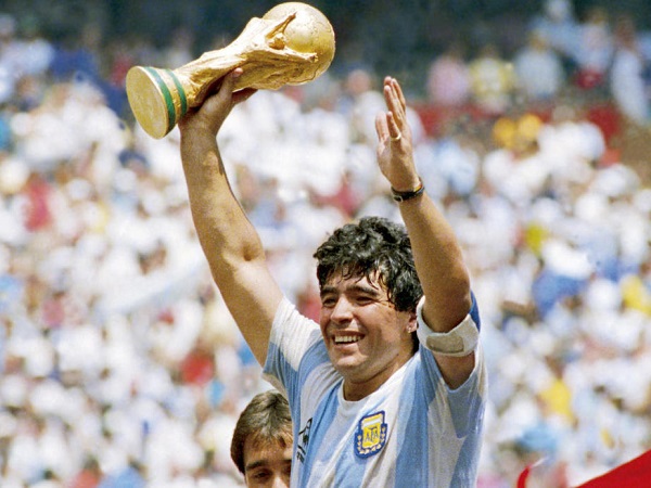 4 FIFA वर्ल्ड कप खेले