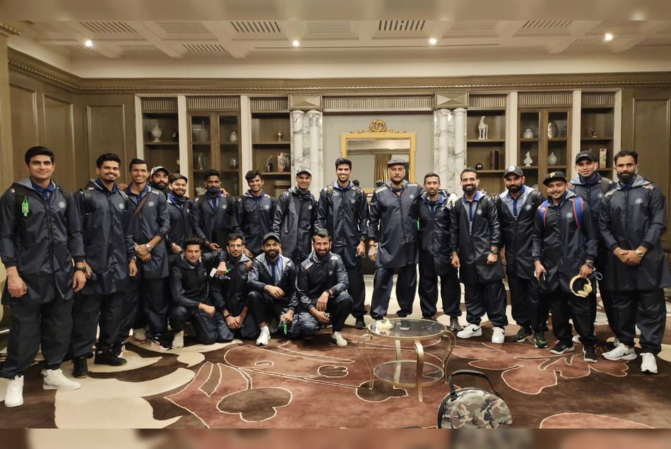 IND vs AUS: गलत कोरोना रिपोर्ट ने रोका भारतीय टीम के जरूरी मेंबर का रास्ता, अब तक नहीं हो सके शामिल