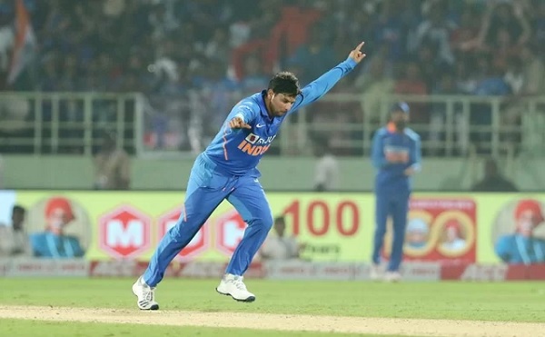 11. कुलदीप यादव