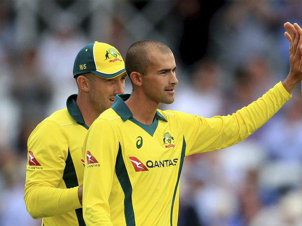 7. एश्टन एगर