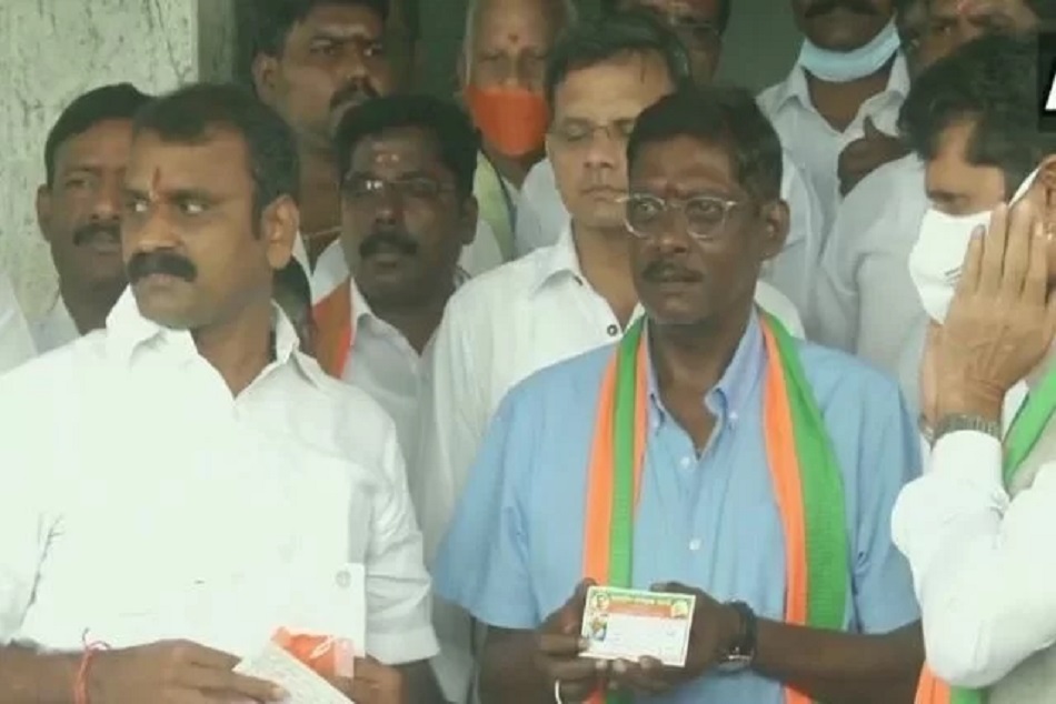 भारत के पूर्व क्रिकेटर लक्ष्मण शिवरामकृष्णन भाजपा में हुए शामिल