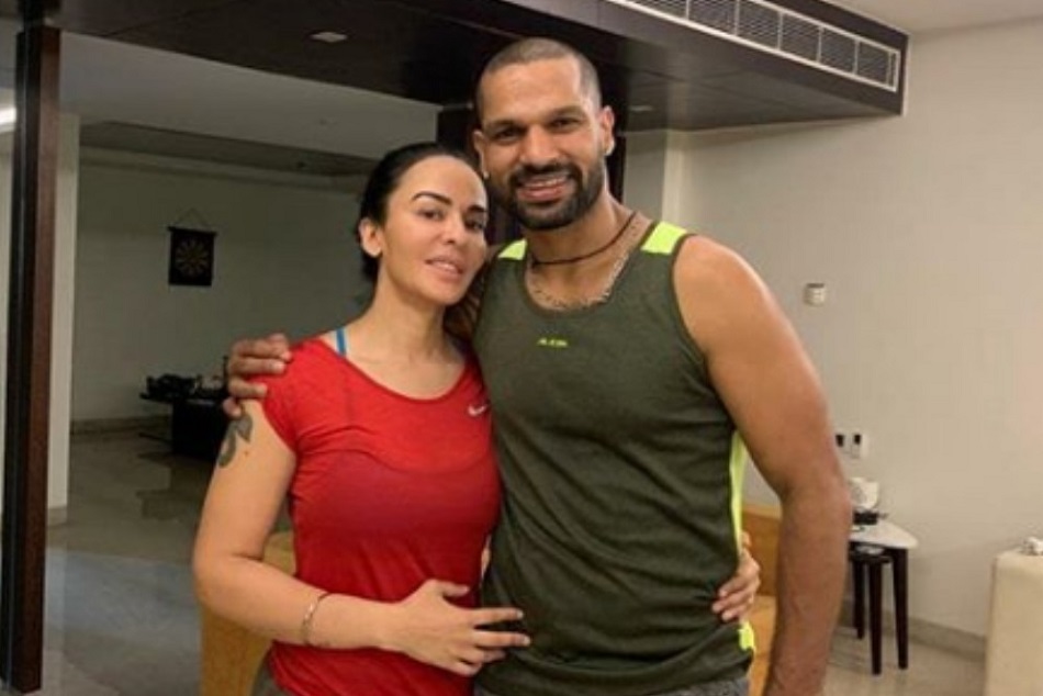 शिखर धवन की लव स्टोरी है कमाल, फेसबुक के जरिए शुरू हुई थी बात