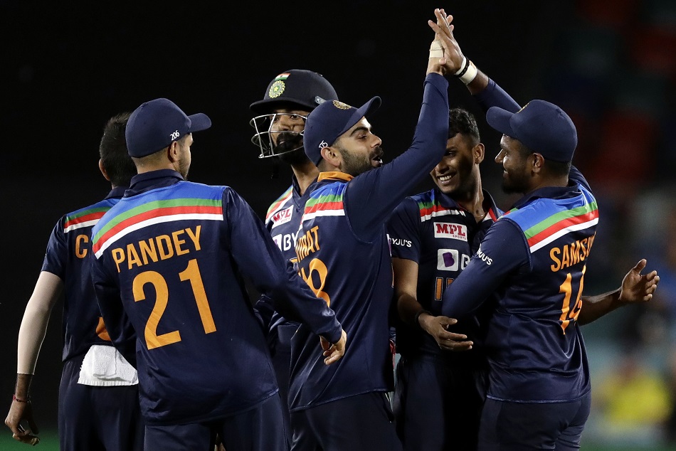 T-20 : भारत ने 11 रन से जीता मैच, सीरीज में बनाई 1-0 से बढ़त