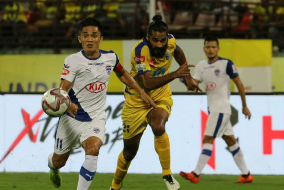 ISL 7: क्या केरला ब्लास्टर्स पर भारी पड़ेगा बेंगलुरू का रिकॉर्ड, सुुनील छेत्री की नजरें वापसी पर