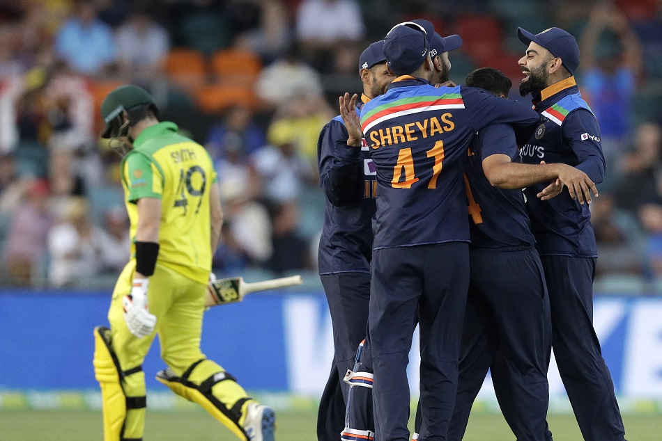 IND vs AUS T-20 : धीमी ओवर गति के कारण भारतीय टीम को लगा जुर्माना